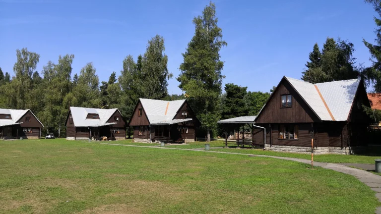 Pomocné práce a úklid v rekreačním středisku