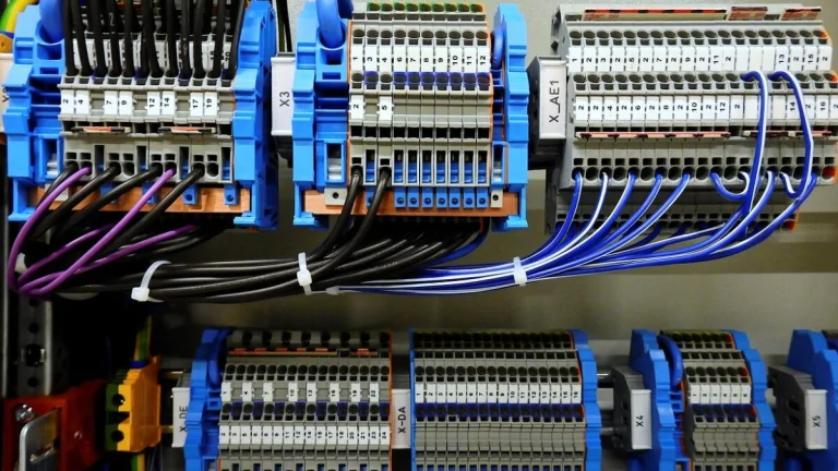 Hľadám elektrikára do Bratislavy