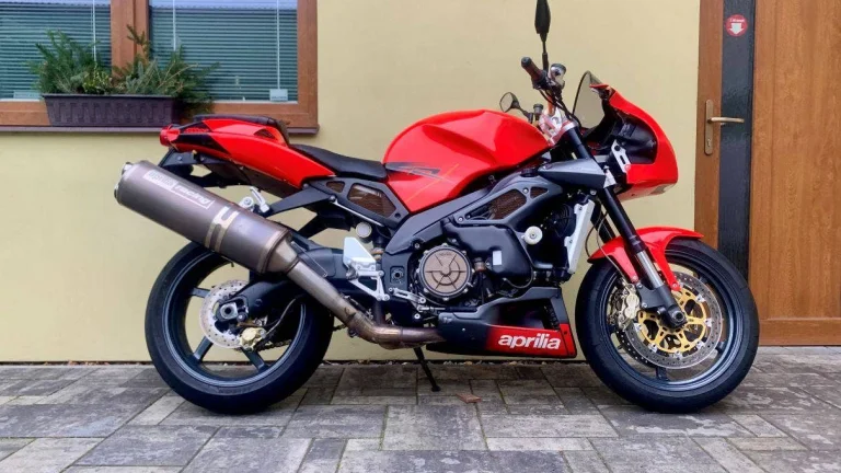 Aprilia Tuono 1000