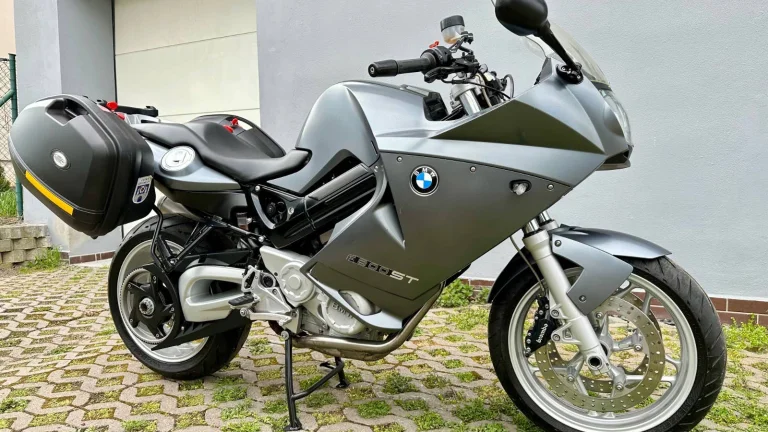BMW F 800 ST