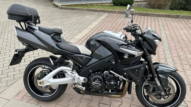 Suzuki B-King