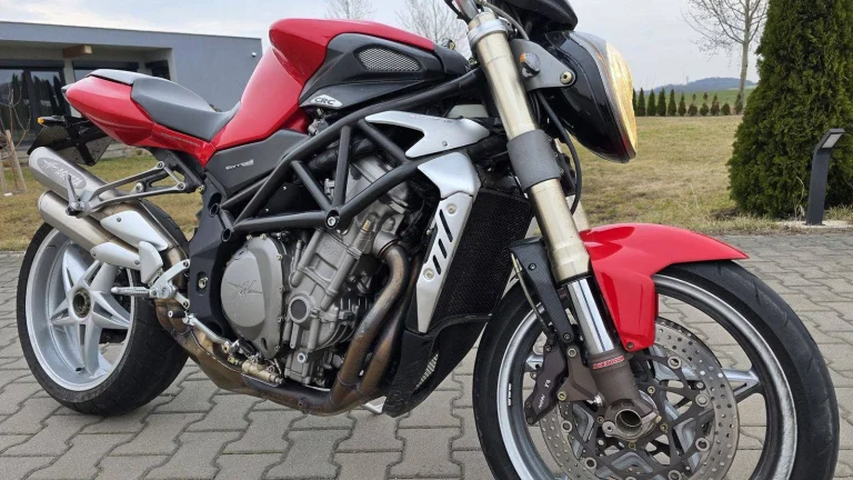 MV Agusta Brutale 910S