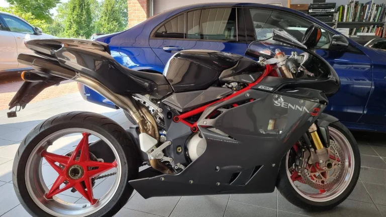 MV Agusta F4 Senna 232/300