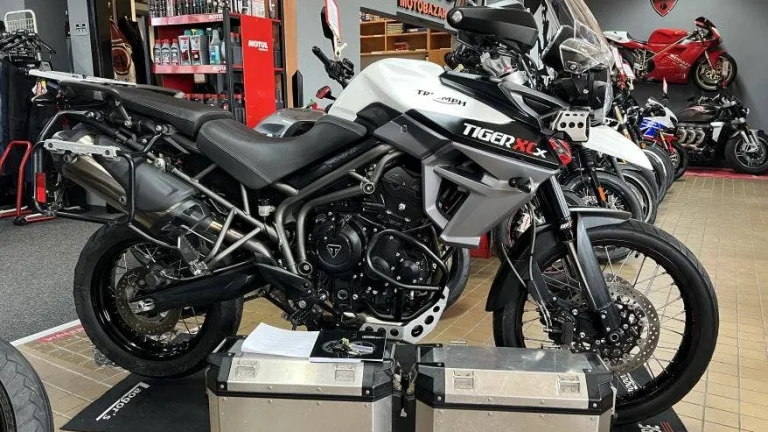 Triumph Tiger 800 XCX 20tkm