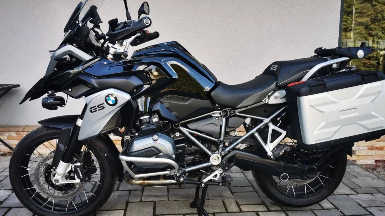 BMW R 1200 GS LC Triple Black