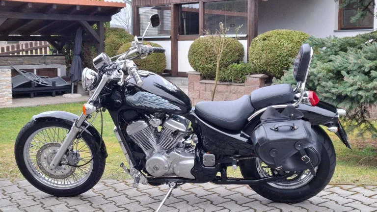 Honda VT 600 C Shadow - "Guardian Angel"