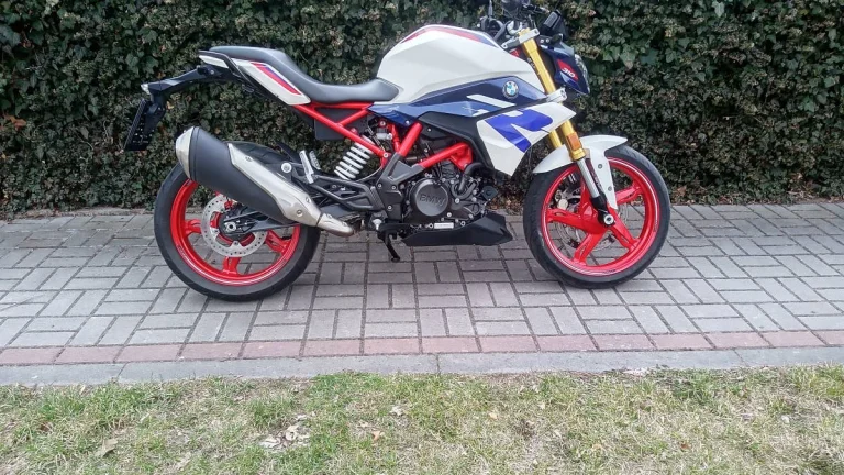 BMW G 310 R