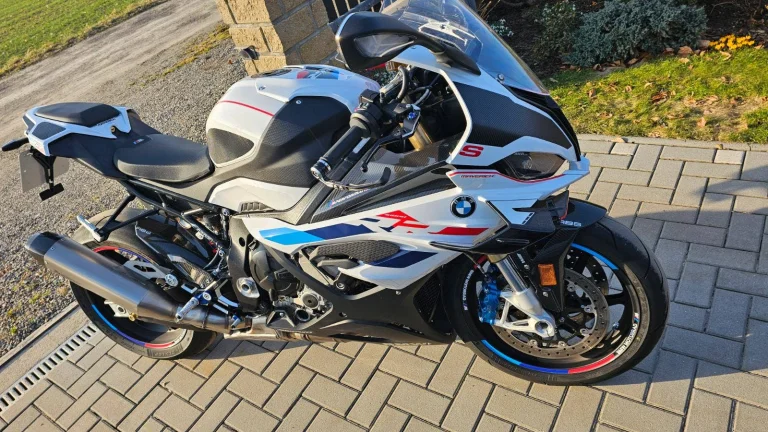 BMW S 1000 RR