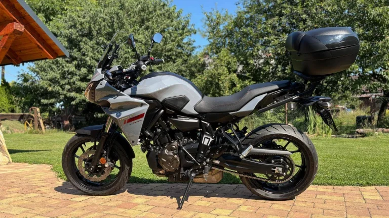 Yamaha Tracer 7 / 700