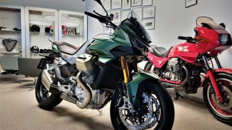 Moto Guzzi V 100 Mandello S | Nový motocykl