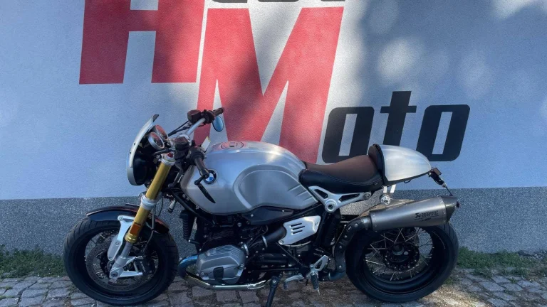BMW R nineT