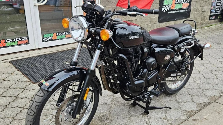 Benelli Imperiale 400, ČR, první majitel, najeto pouze 2.483 km