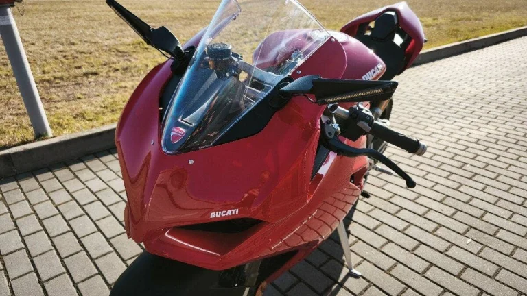 Ducati Panigale V2 | Nový motocykl