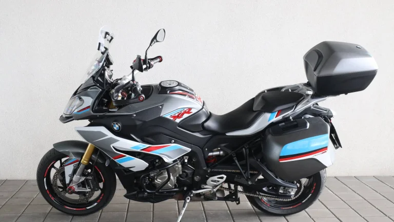 BMW S 1000 XR