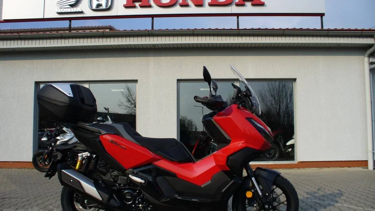Honda ADV 350 | Nový skútr
