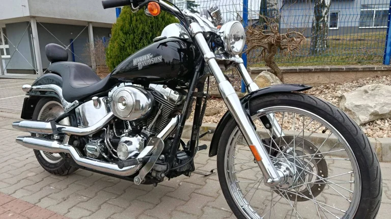 Harley-Davidson FXSTD Softail Deuce