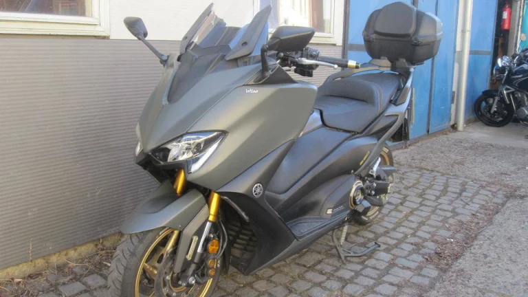 Yamaha T-Max 560 Tech Max