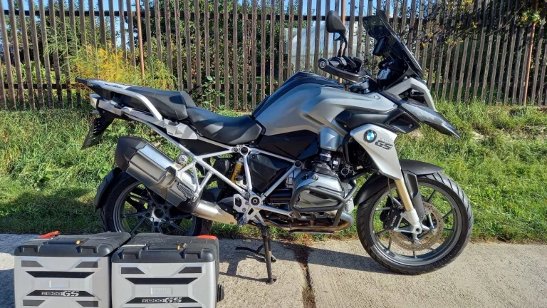 BMW R 1200 GS LC Top stav, pravidelný servis