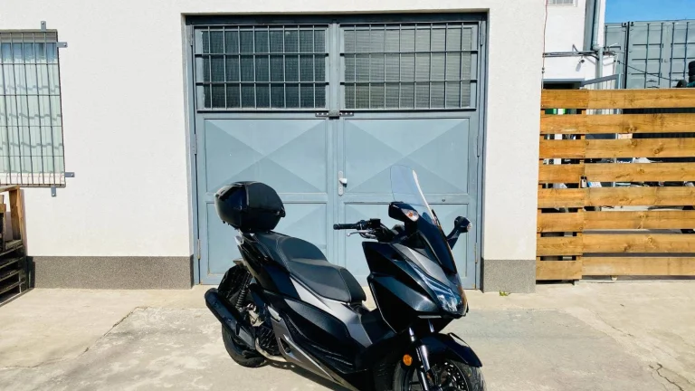 Honda Forza 125 ABS