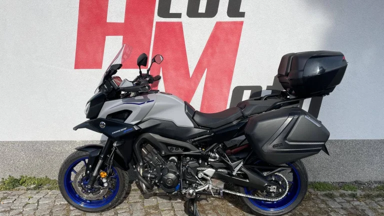 Yamaha Tracer 9 / 900