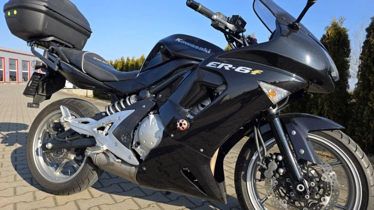 Kawasaki ER-6f