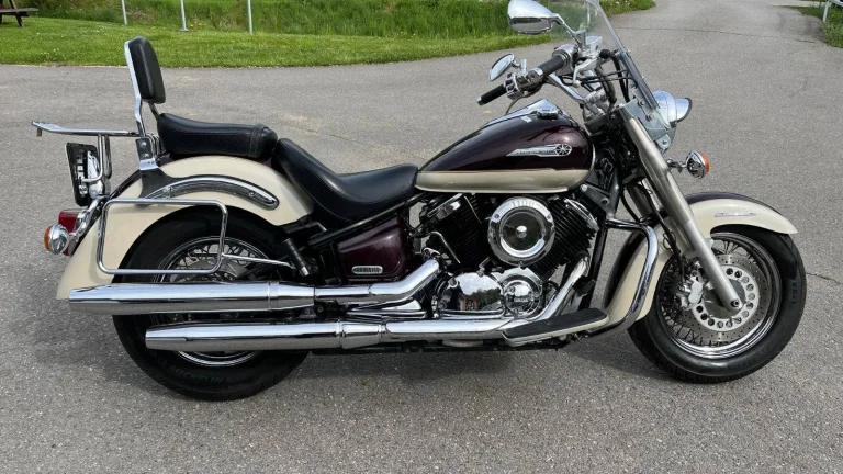 Yamaha XVS 1100 A DragStar Classic