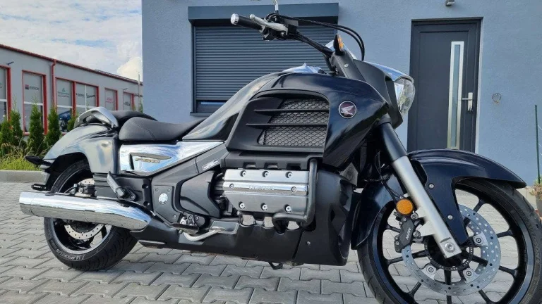 Honda F6C