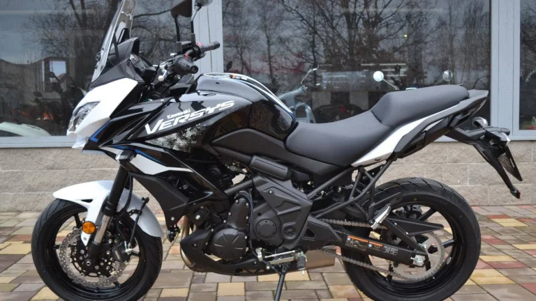 Kawasaki Versys 650 2022 Euro 5 | Nový motocykl