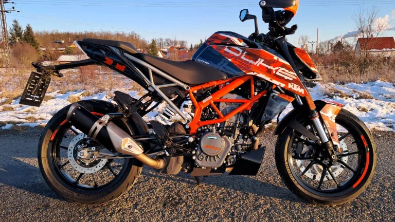 KTM 125 Duke 6500km Top stav