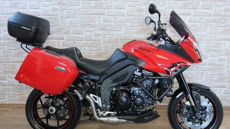 Triumph Tiger 1050 Sport vynikající stav i výbava, po servisu