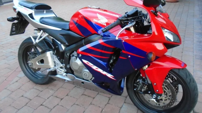 Honda CBR 600 RR