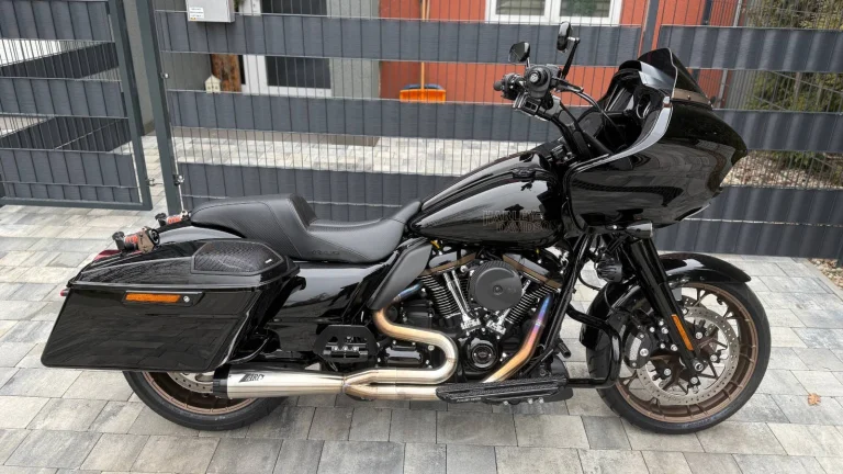 Harley-Davidson FLTR Road Glide