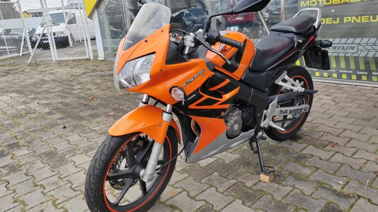 Honda CBR 125 R