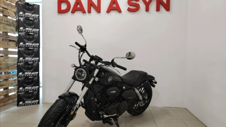 Keeway RK-V125 C BLACK | Nový motocykl