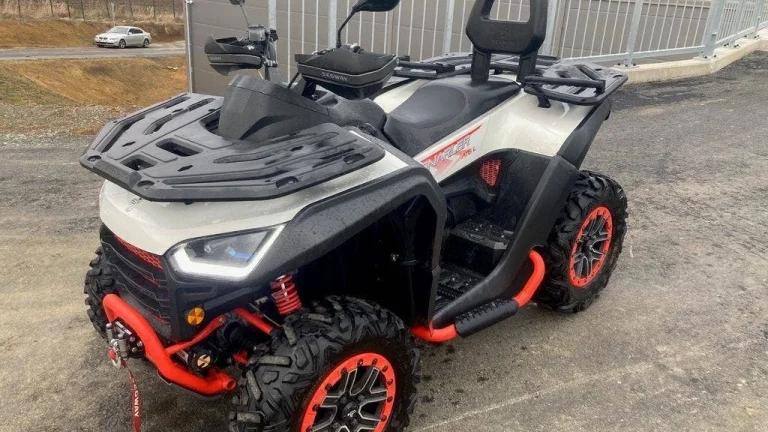 Segway AT6L E5 limited T3b - žlutá SPZ | Předváděcí čtyřkolka