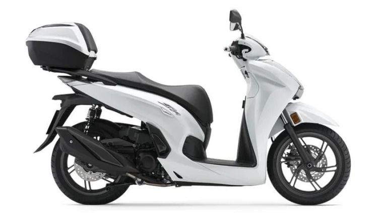 Honda SH 125i Smart Top Box + BONUS | Nový skútr