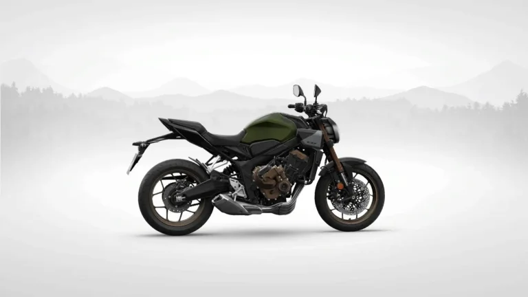 Honda CB 650 R E-Clutch + BONUS | Nový motocykl