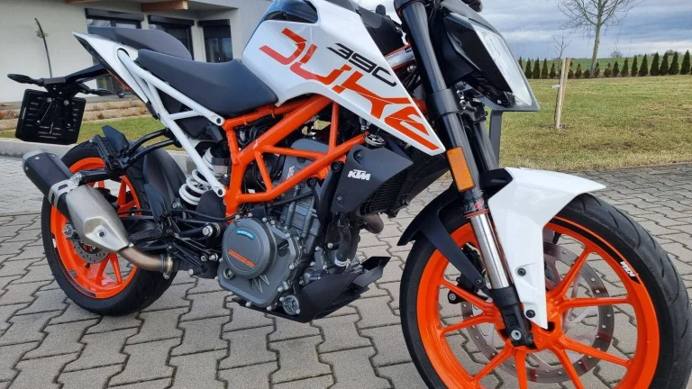 KTM 390 Duke