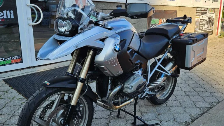 BMW R 1200 GS, 2X orig. kufr, výhřevy rukojetí, servisní historie