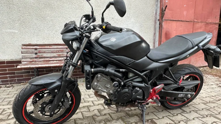 Suzuki SV 650 N 35kw
