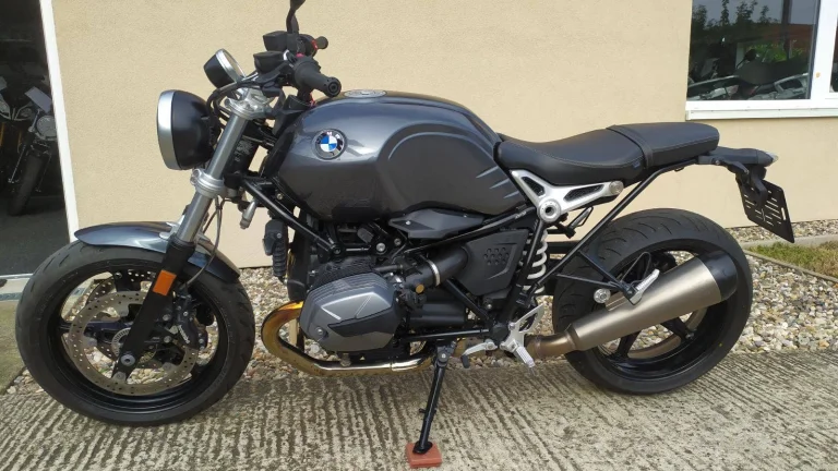 BMW R nineT Pure