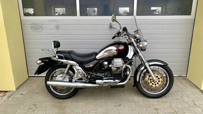 Moto Guzzi California EV