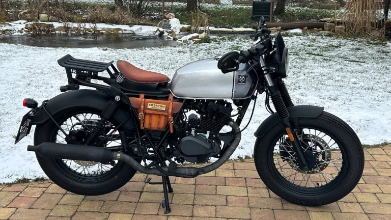 Brixton Rayburn 125 | Nový motocykl