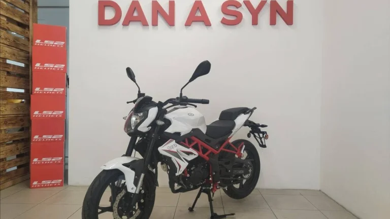 Benelli BN 125 - White | Nový motocykl