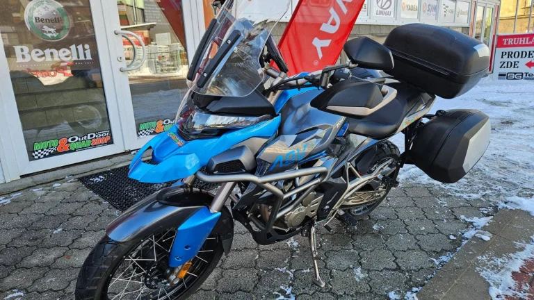 Zontes 310 Tour 2, po servisu, 1. majitel, CZ, najeto 11.626 km