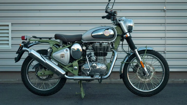 Royal Enfield Bullet Trials Works Replica | Nový motocykl