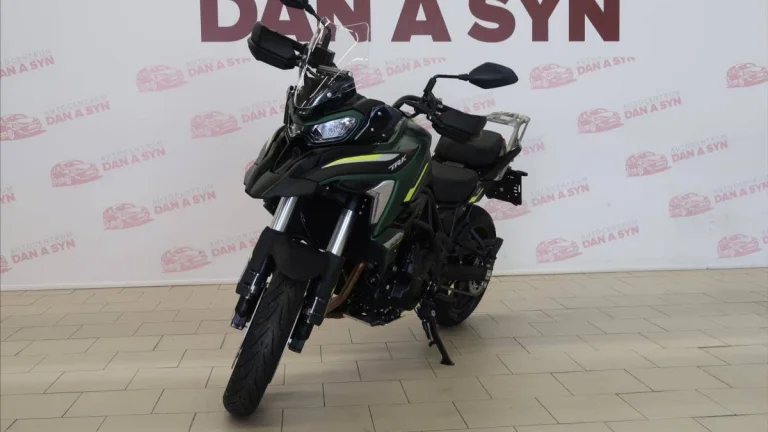 Benelli TRK 702 - FOREST GREEN | Nový motocykl