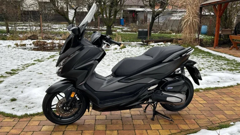 Honda Forza 125 ABS