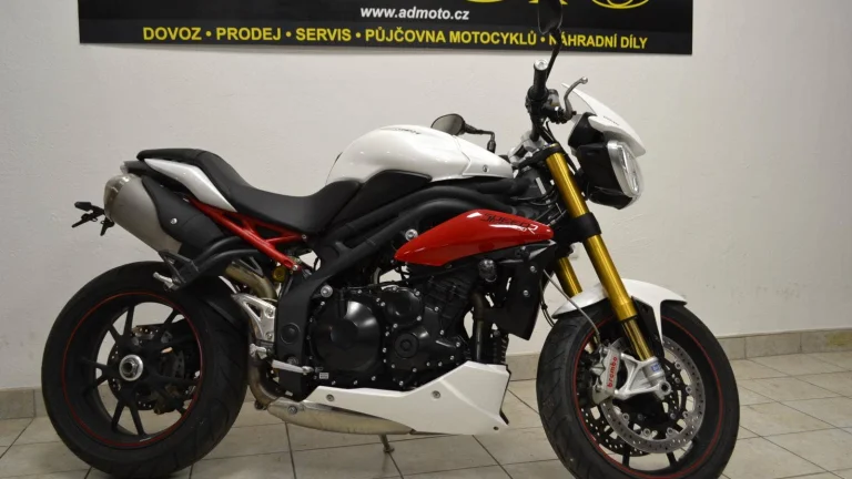 Triumph Speed Triple R