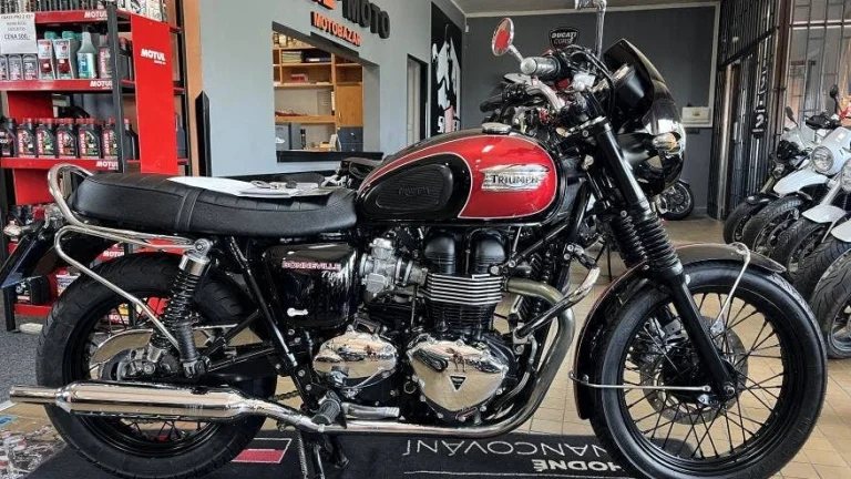 Triumph Bonneville T 100